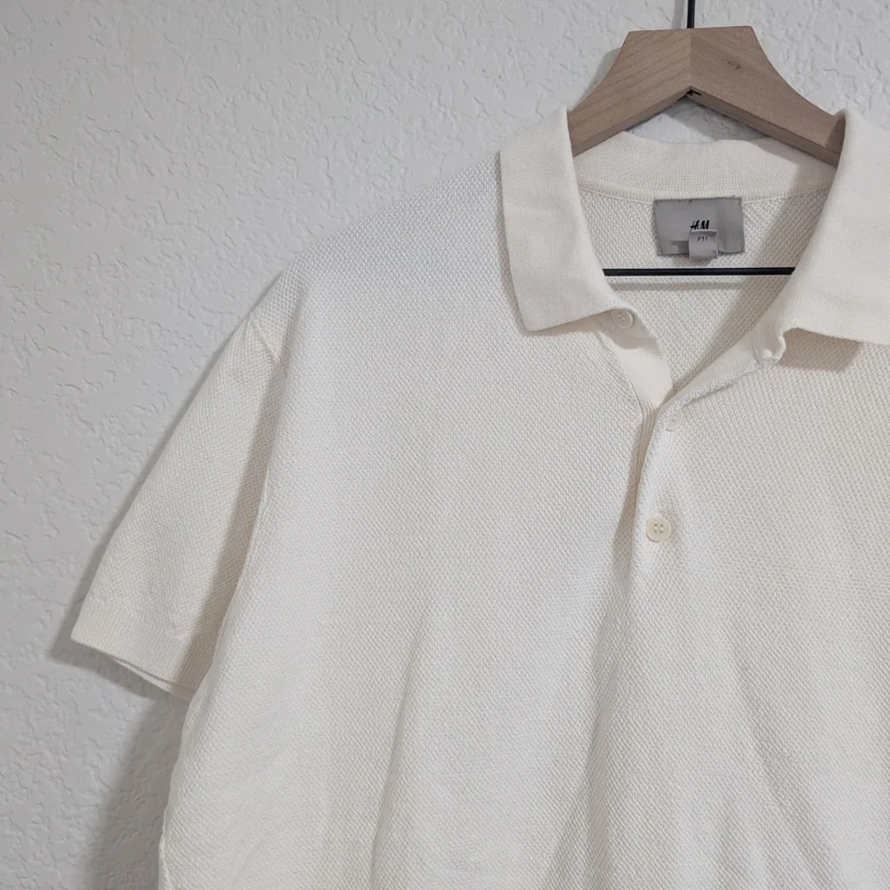 H&M Boucle Polo Shirt / L - Picture 2 of 6
